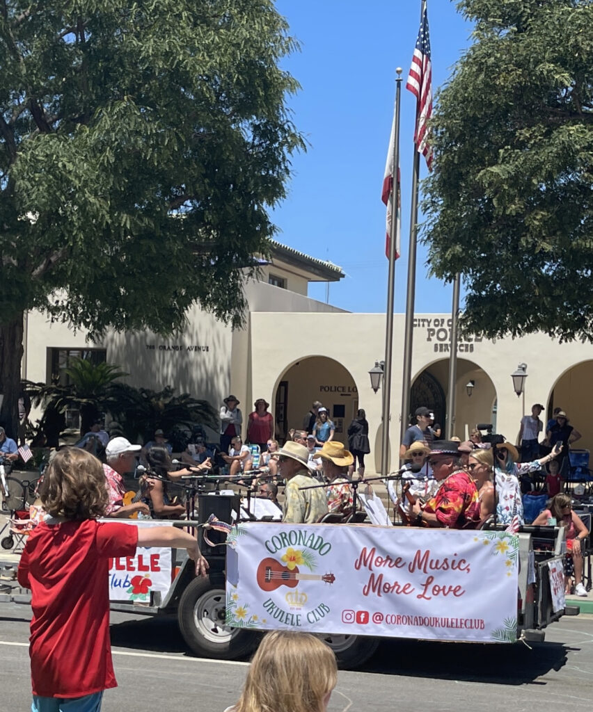 Coronado Ukulele Club-July 4 parade clips
