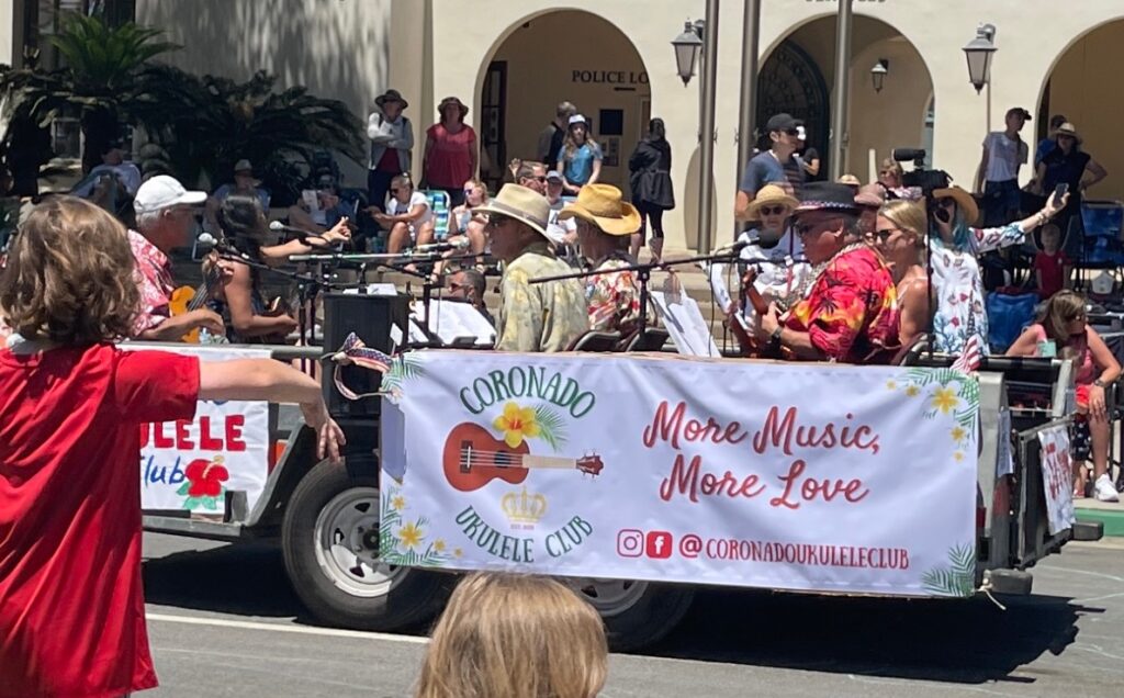 Coronado Ukulele Club-July 4